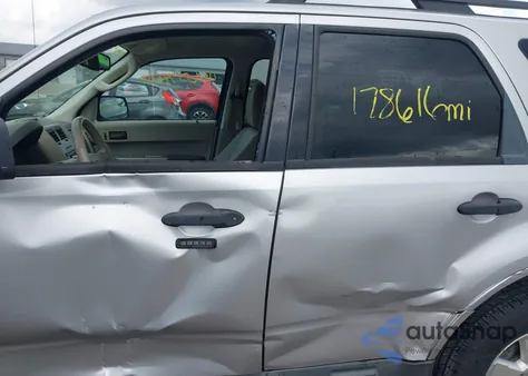 2011 Ford Escape Xlt z USA, uszkodzony, nr VIN 1FMCU9D77BKC53204